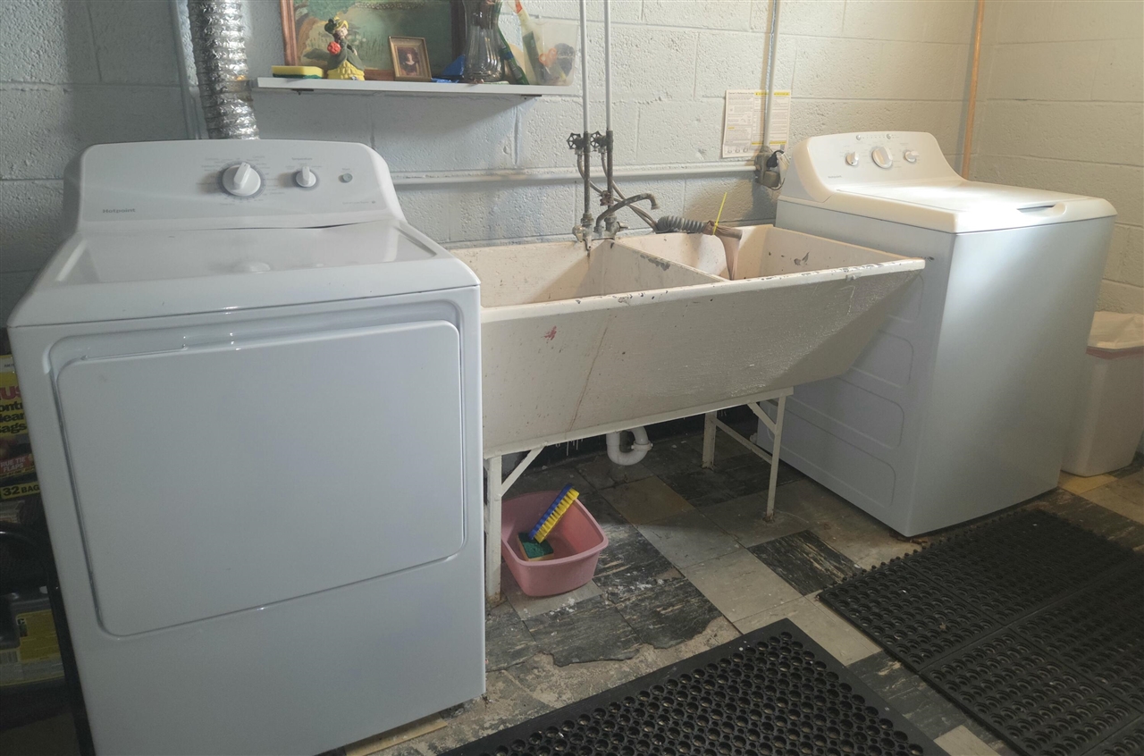 15058 Dixie, Redford, MI, 48239-3426