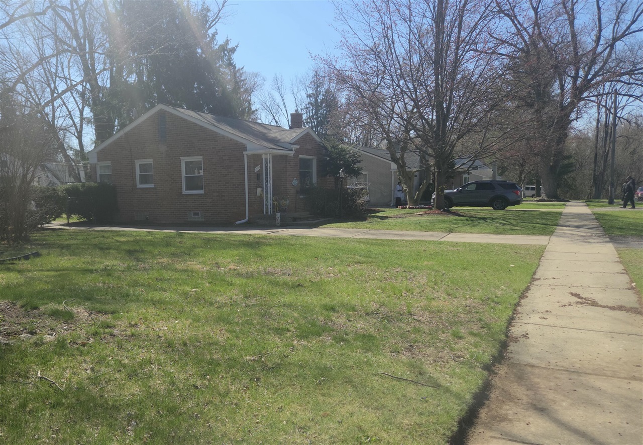 15058 Dixie, Redford, MI, 48239-3426