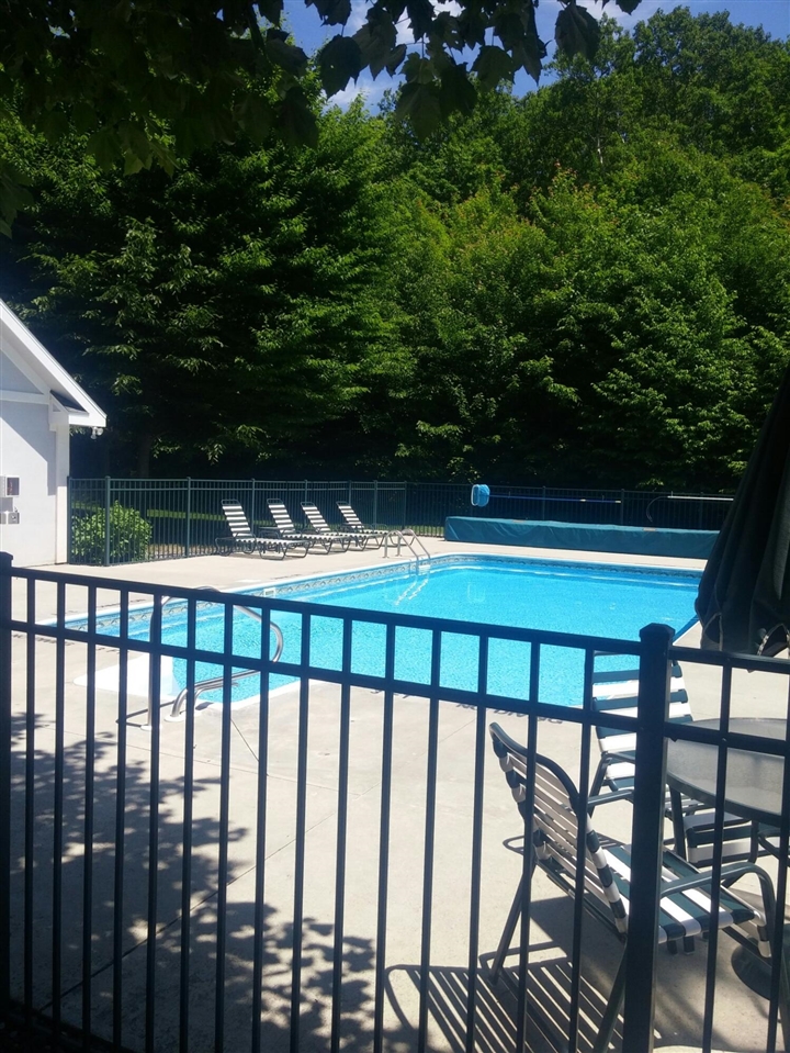 Eagle Ridge Circle, Onekama, MI, 49675