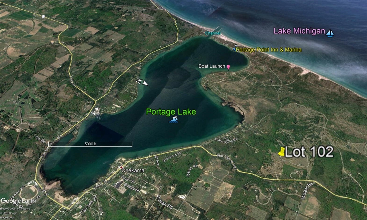 Eagle Ridge Circle, Onekama, MI, 49675