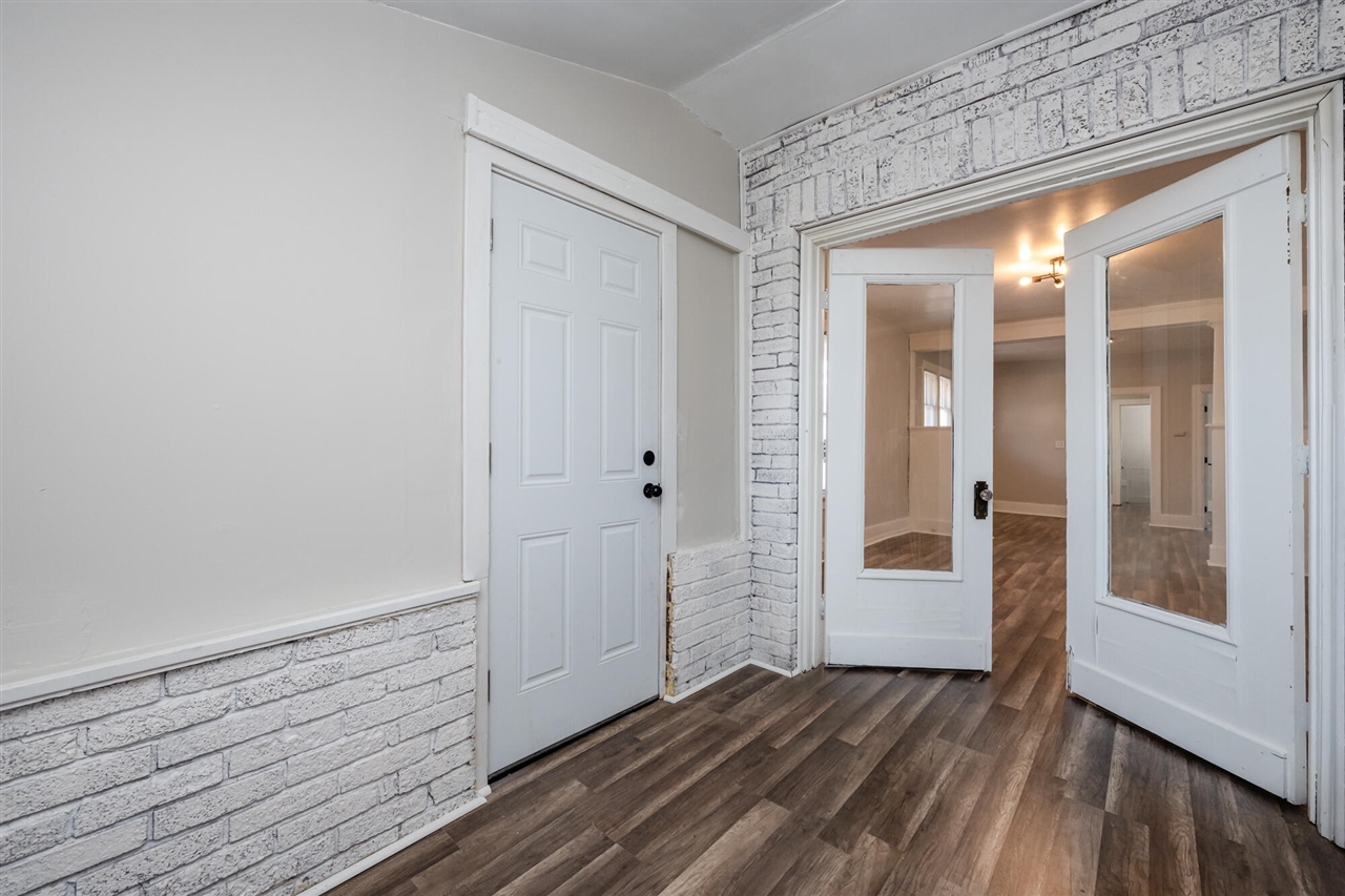550 Sherman Court, Benton Harbor, MI, 49022-7432