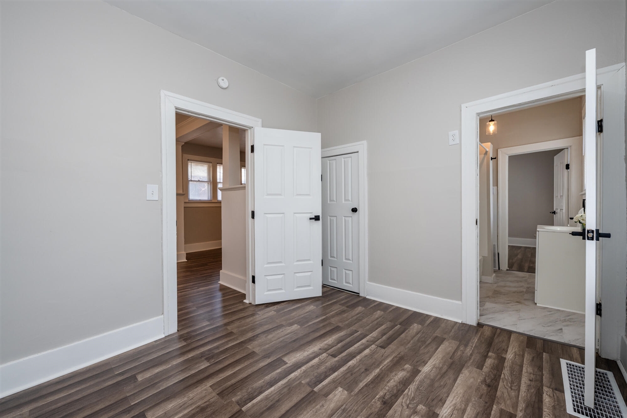 550 Sherman Court, Benton Harbor, MI, 49022-7432
