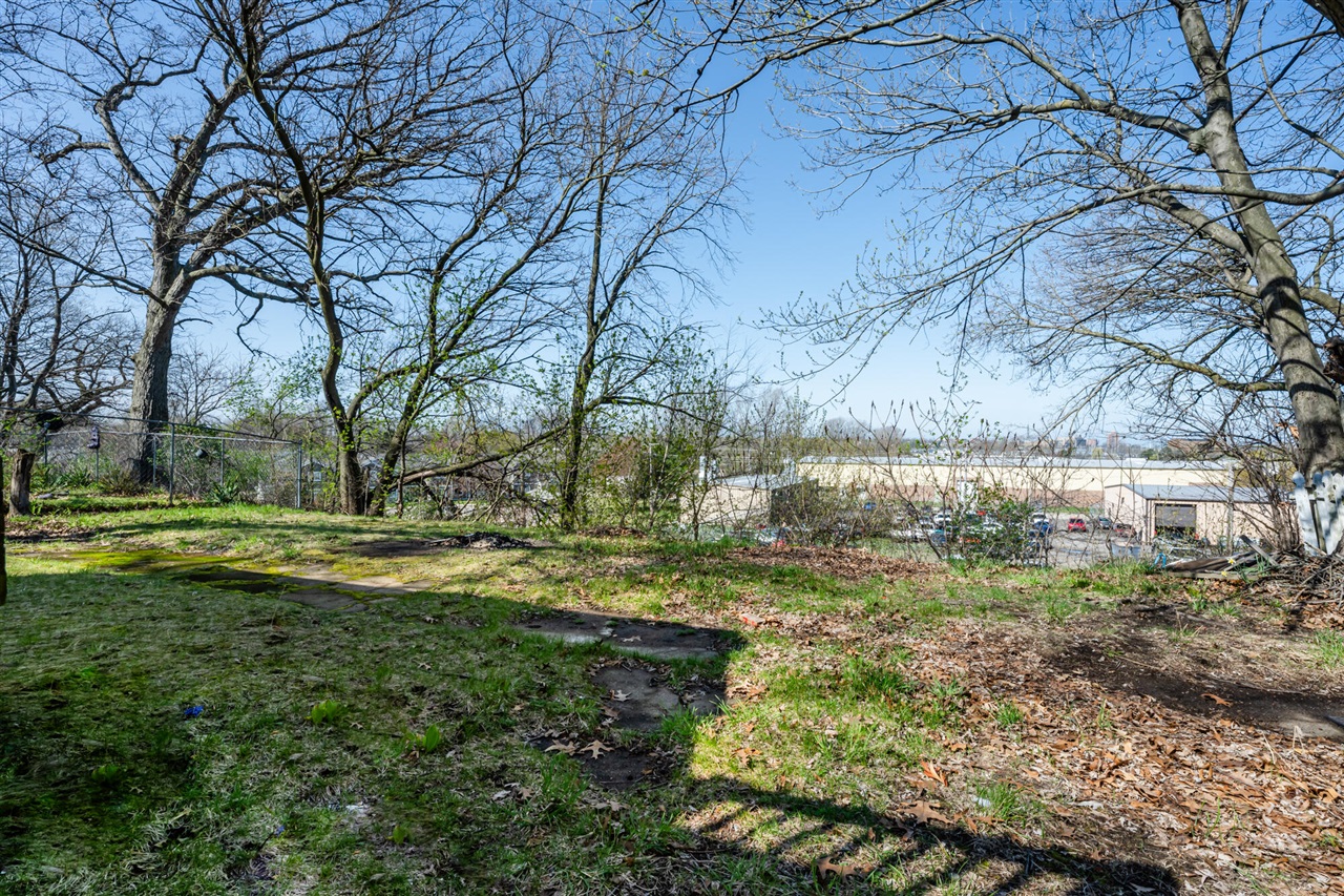 550 Sherman Court, Benton Harbor, MI, 49022-7432