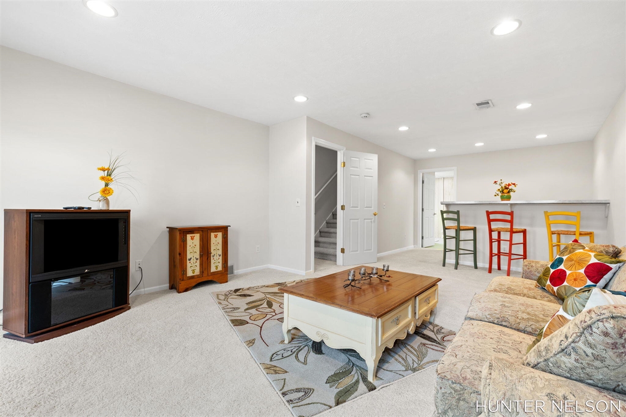 4357 Idlewood Drive, Wyoming, MI, 49519-6445