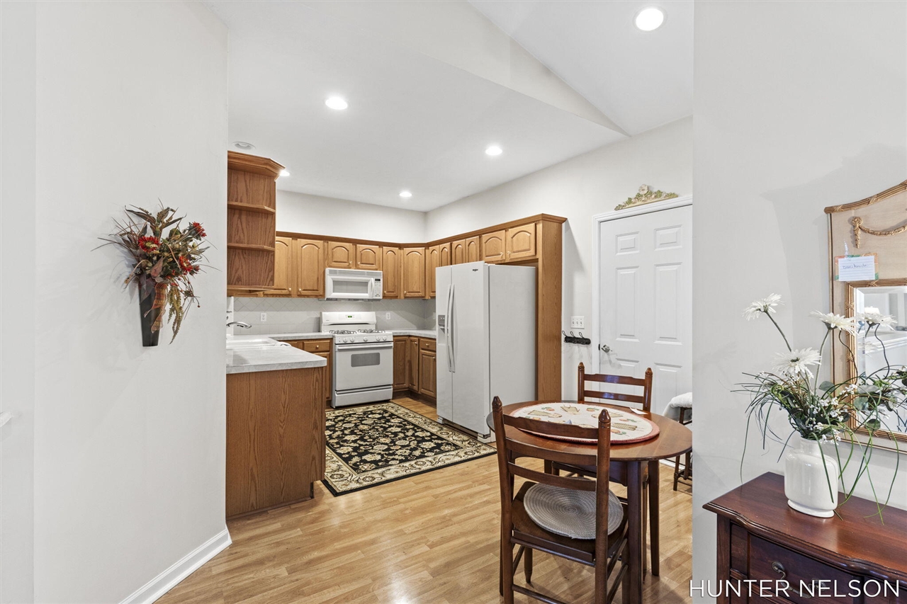 4357 Idlewood Drive, Wyoming, MI, 49519-6445