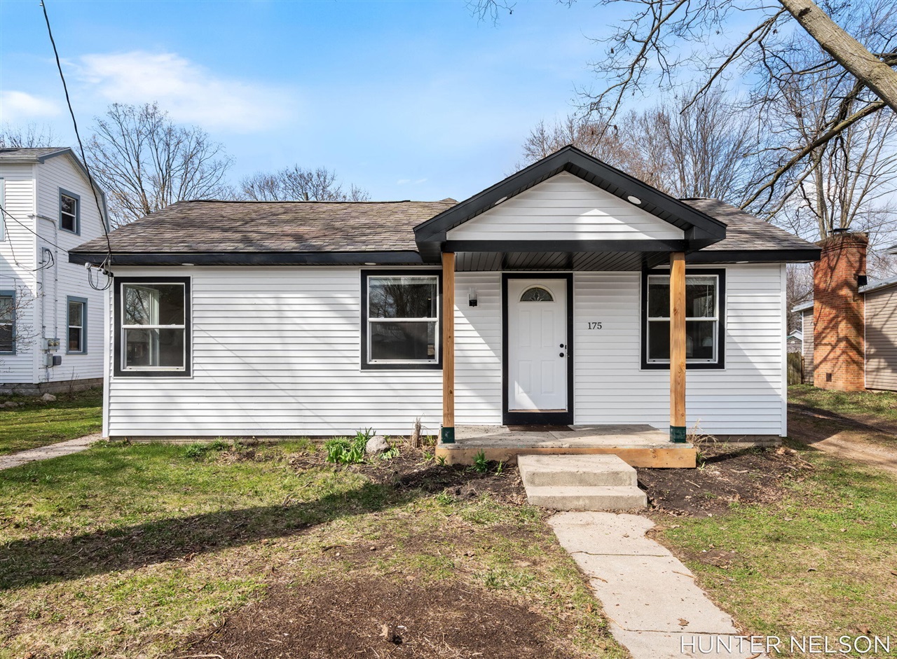 175 E Commerce Street, Grant, MI, 49327-9361