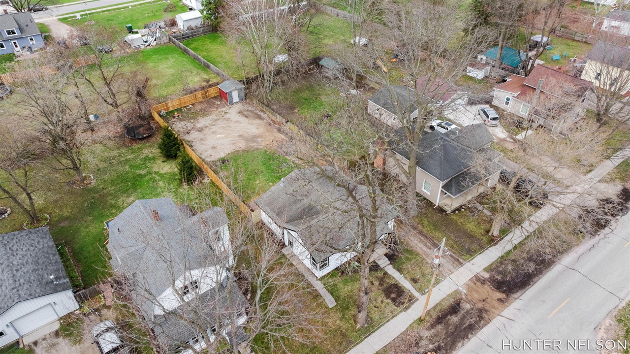 175 E Commerce Street, Grant, MI, 49327-9361