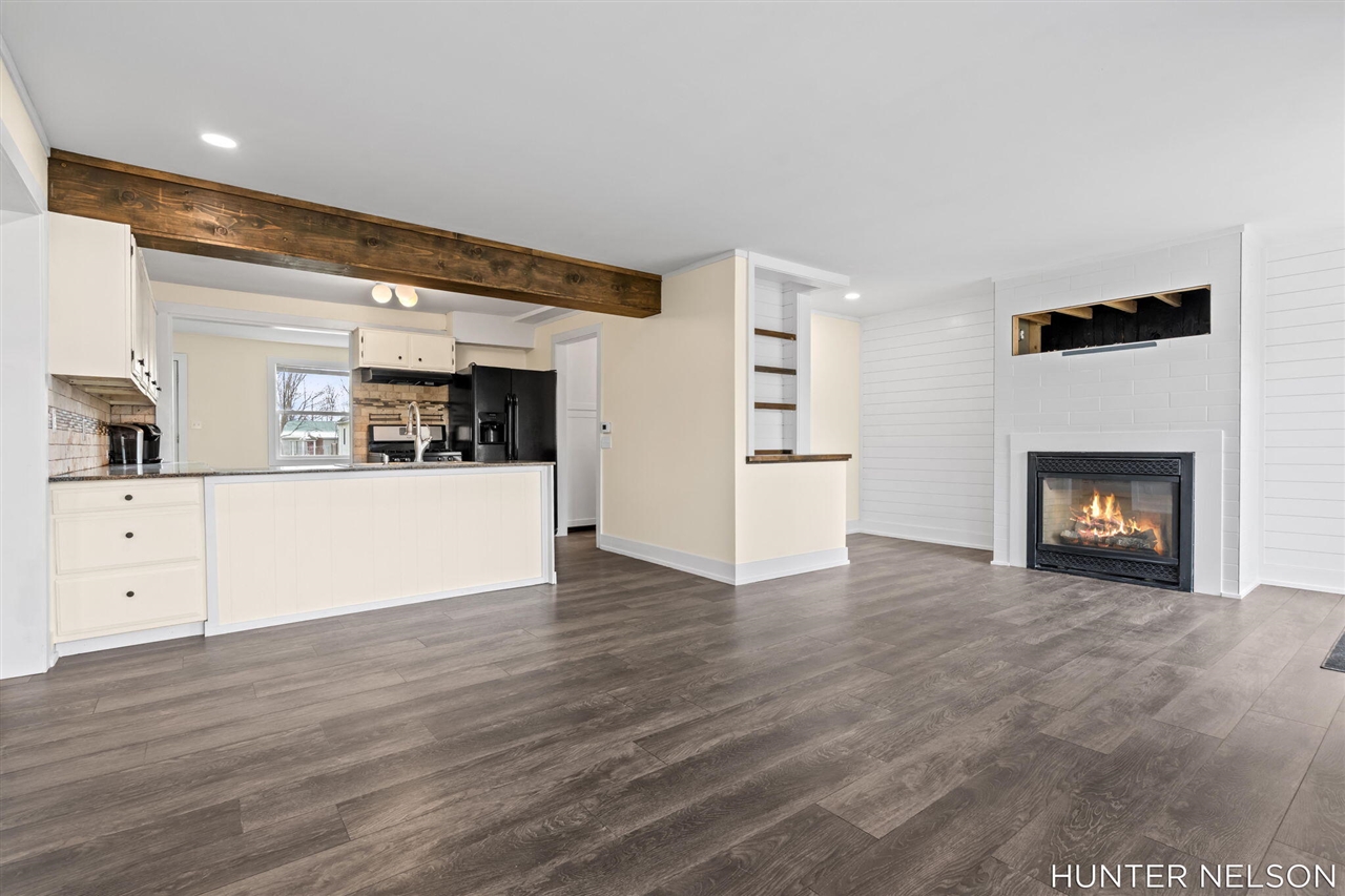 175 E Commerce Street, Grant, MI, 49327-9361