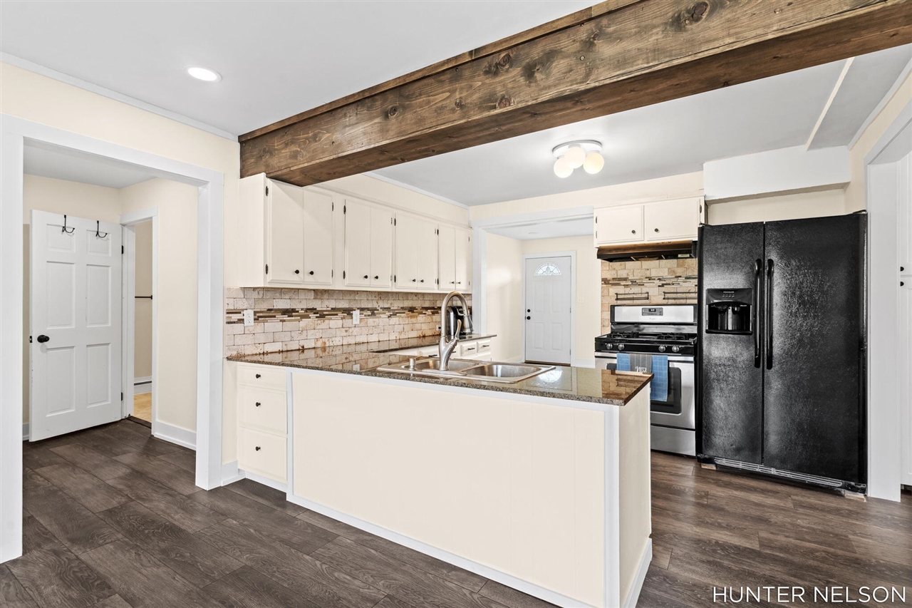 175 E Commerce Street, Grant, MI, 49327-9361