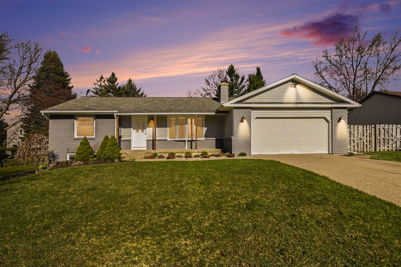 6593 Crownpointe Drive, Byron Center, MI, 49315-8211