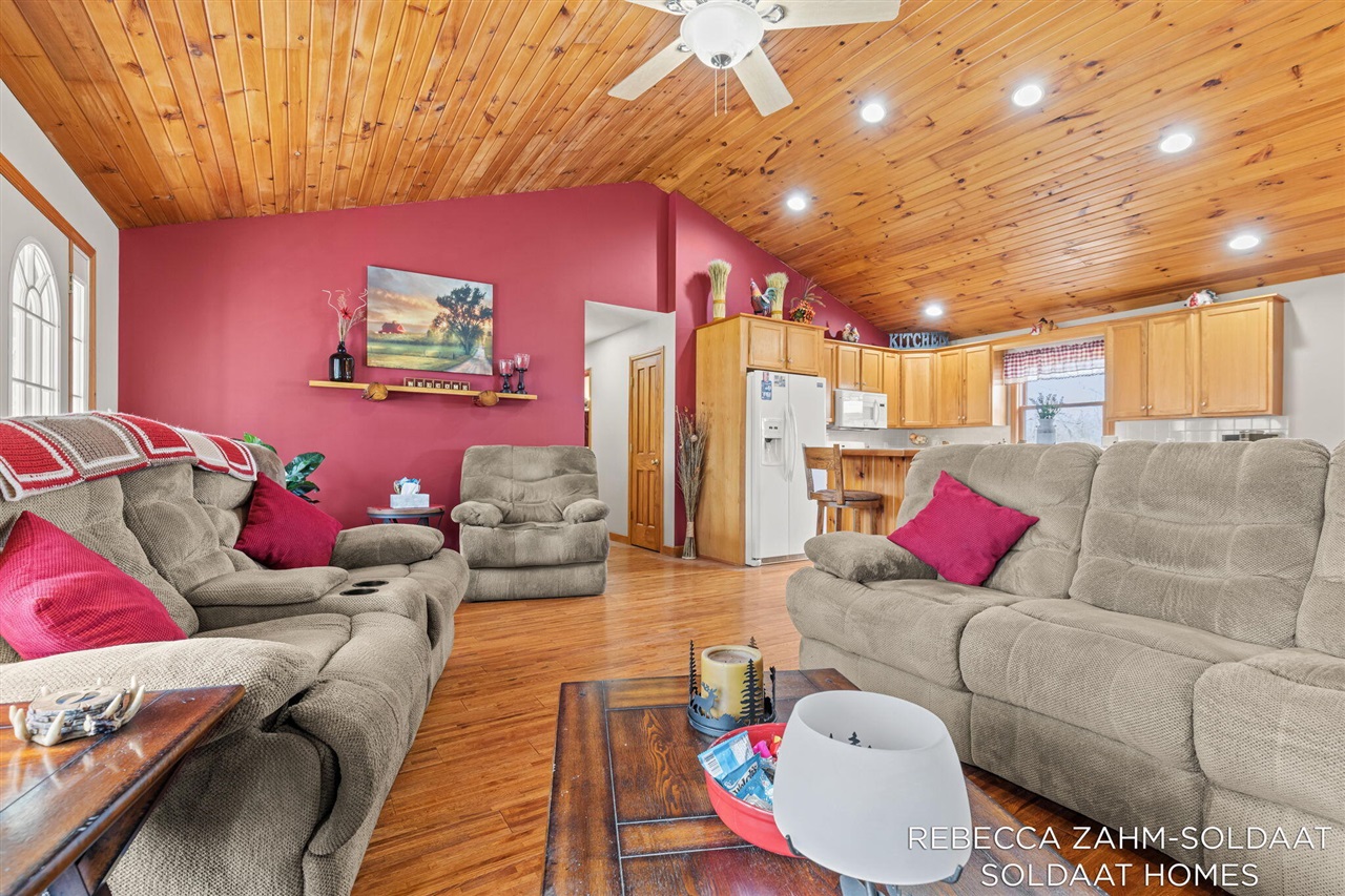 11496 4 Mile Road, Belding, MI, 48809