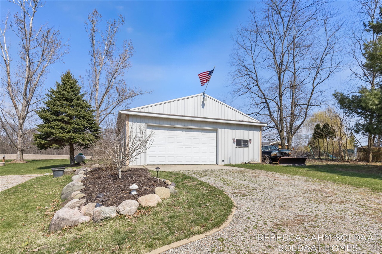 11496 4 Mile Road, Belding, MI, 48809