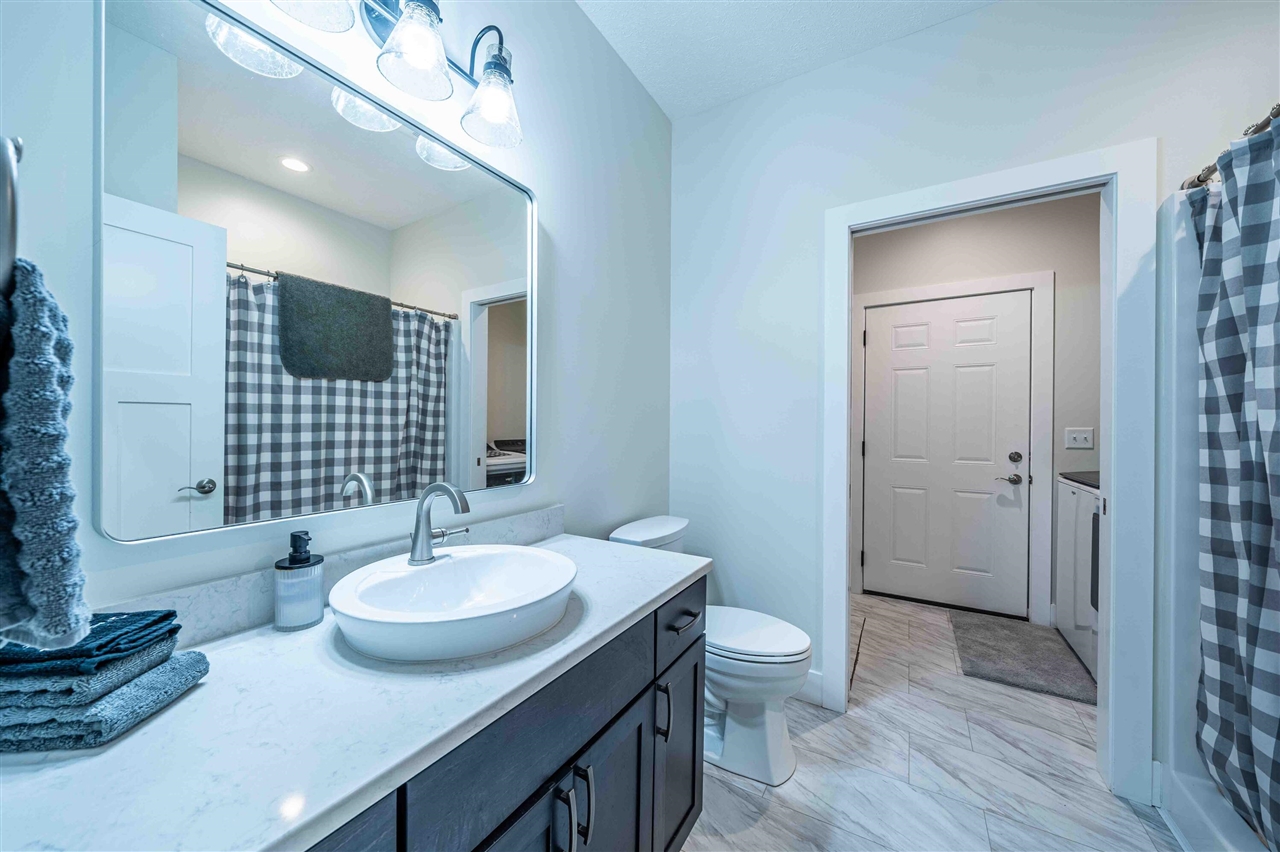 7920 W Juniper Beach Road, Mears, MI, 49436-9300