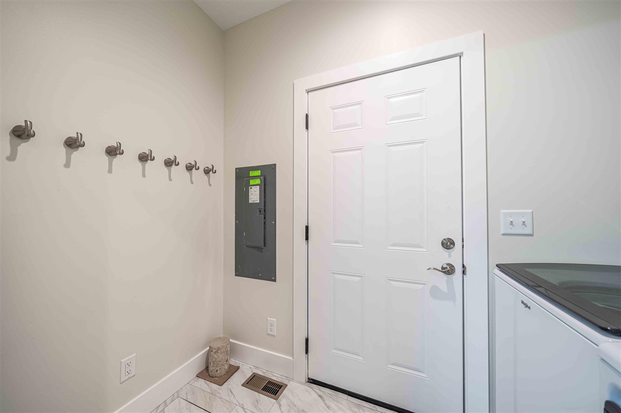 7920 W Juniper Beach Road, Mears, MI, 49436-9300