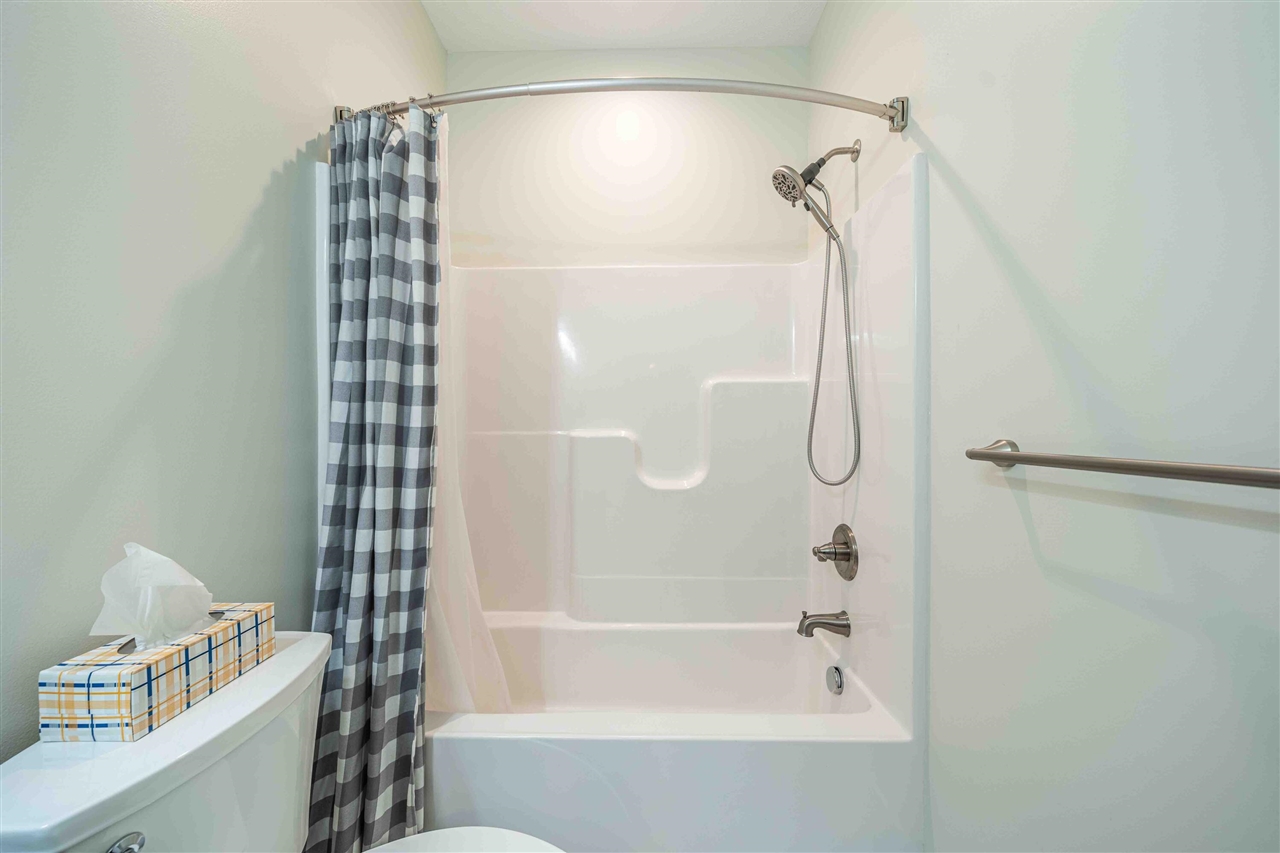 7920 W Juniper Beach Road, Mears, MI, 49436-9300