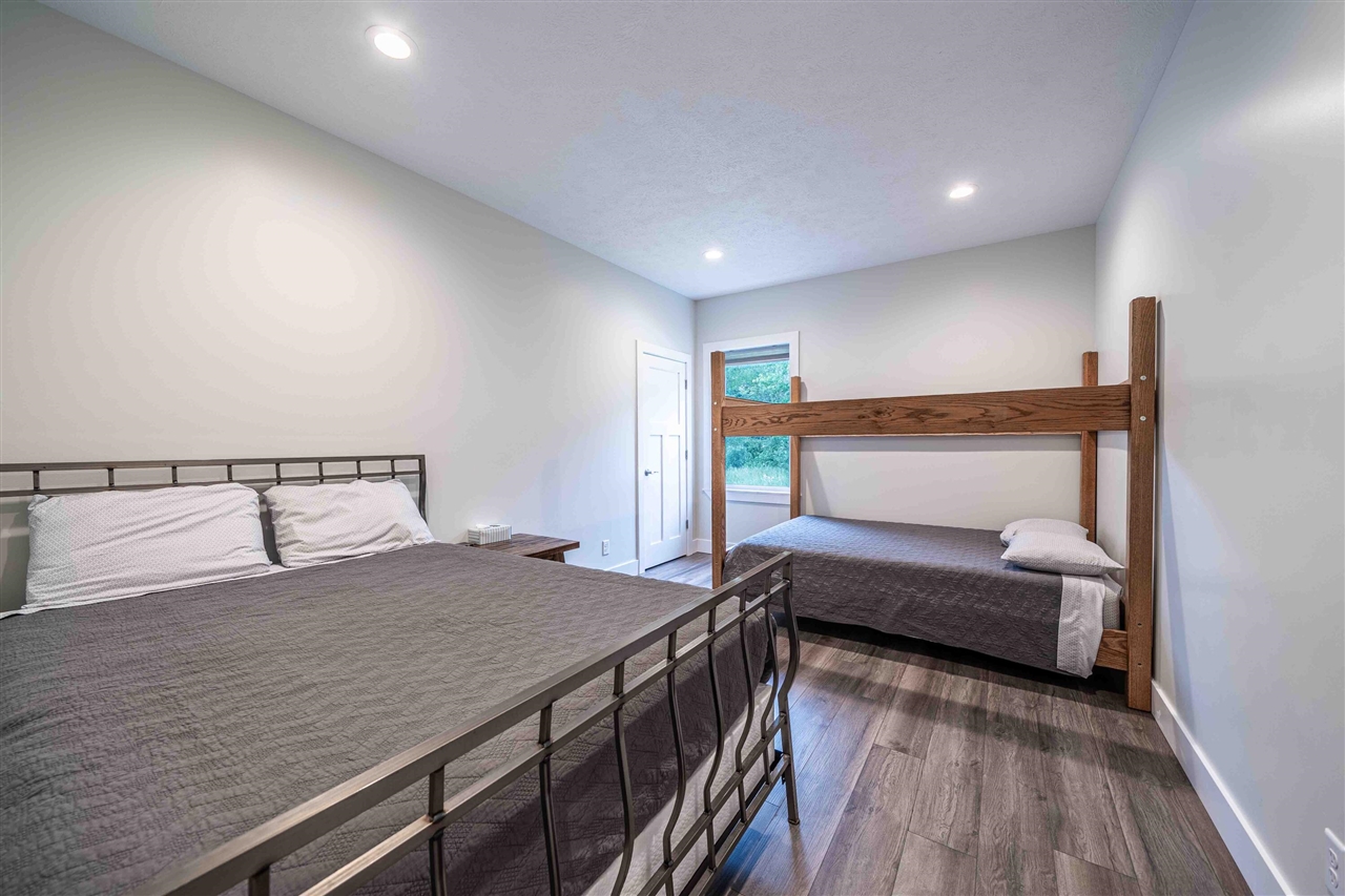 7920 W Juniper Beach Road, Mears, MI, 49436-9300