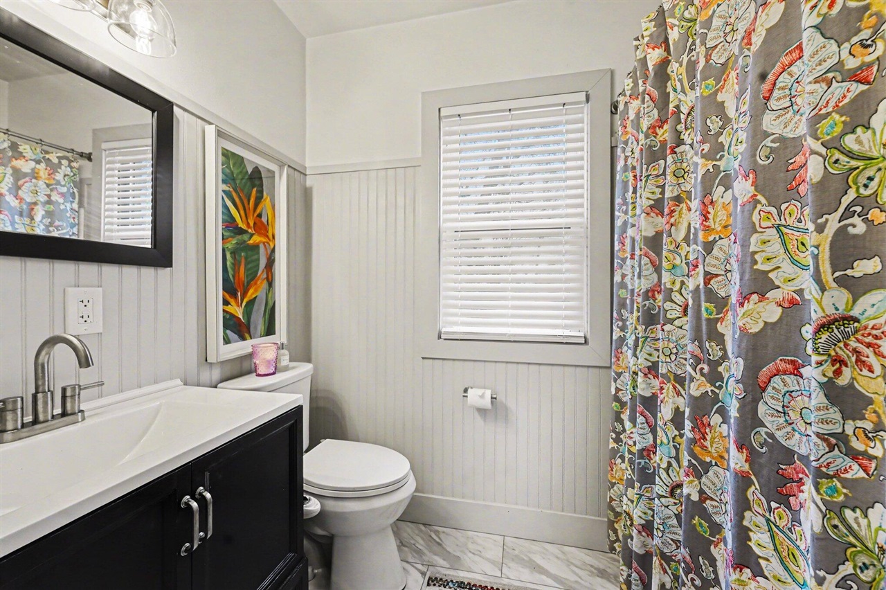 1427 Philadelphia Avenue, Grand Rapids, MI, 49507-2233