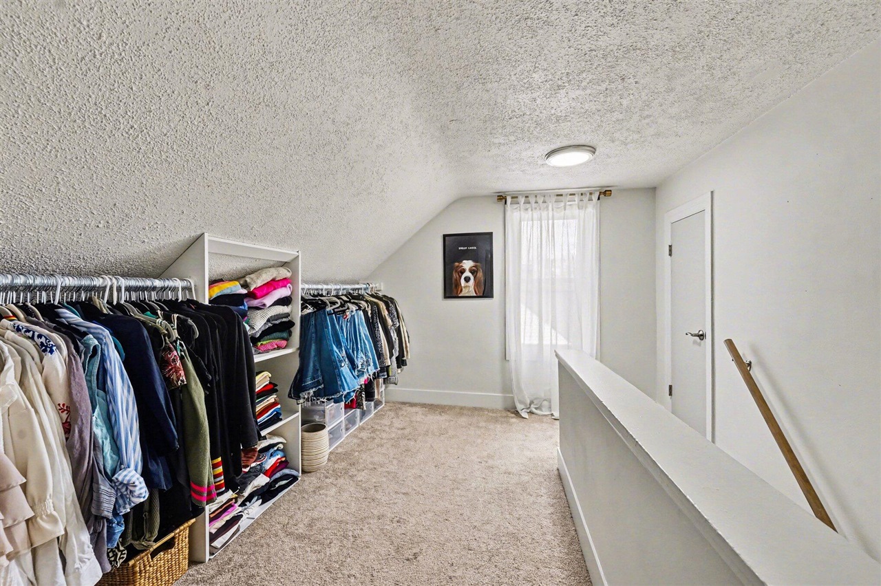 1427 Philadelphia Avenue, Grand Rapids, MI, 49507-2233