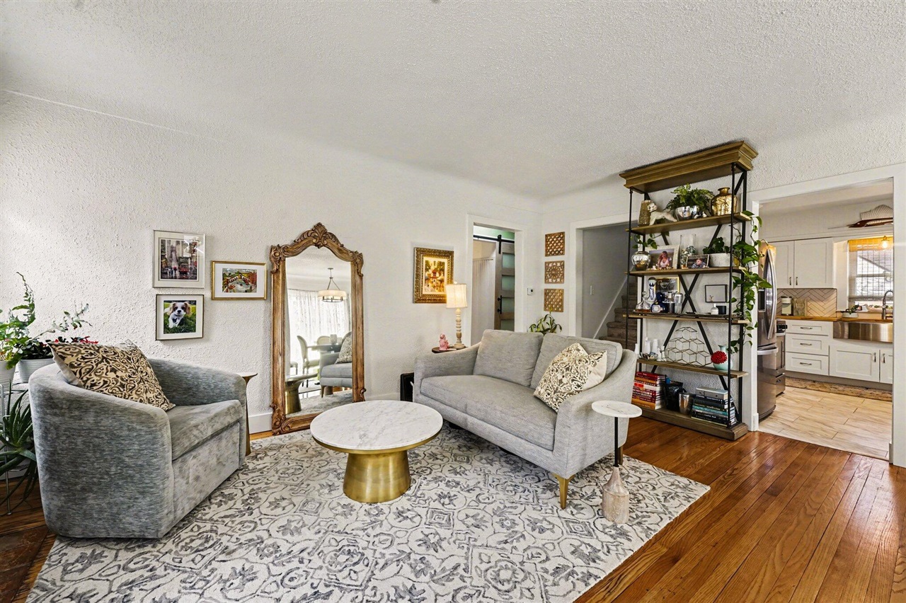 1427 Philadelphia Avenue, Grand Rapids, MI, 49507-2233