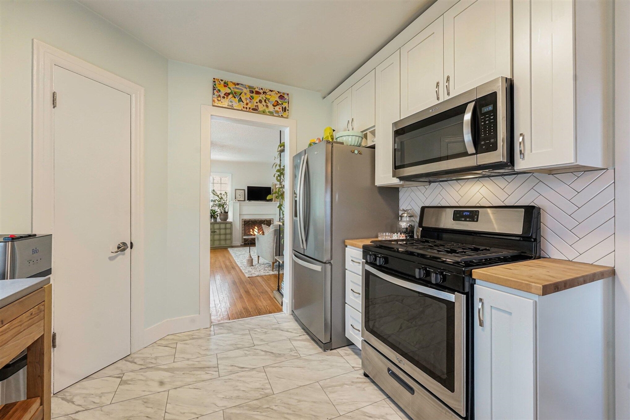 1427 Philadelphia Avenue, Grand Rapids, MI, 49507-2233