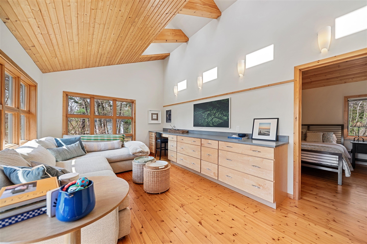 13670 Cottonwood Lane, Harbert, MI, 49115