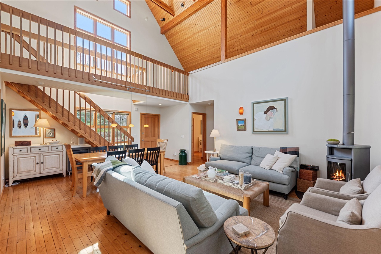 13670 Cottonwood Lane, Harbert, MI, 49115