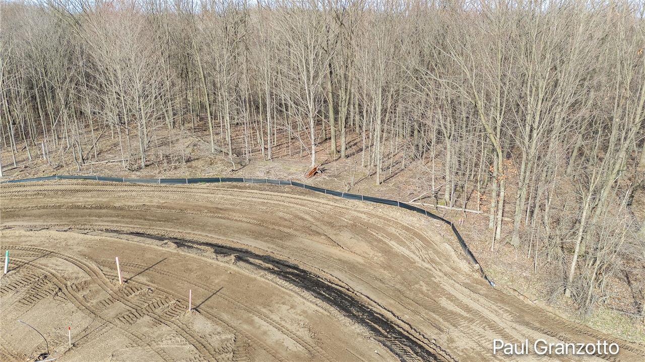 5530 Black Berry Bluff Ct, Kentwood, MI, 49512