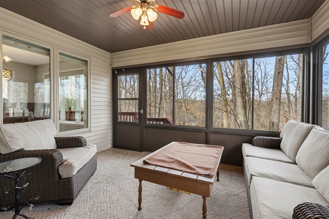 2011 Knollpoint Drive, Ada, MI, 49301-9249
