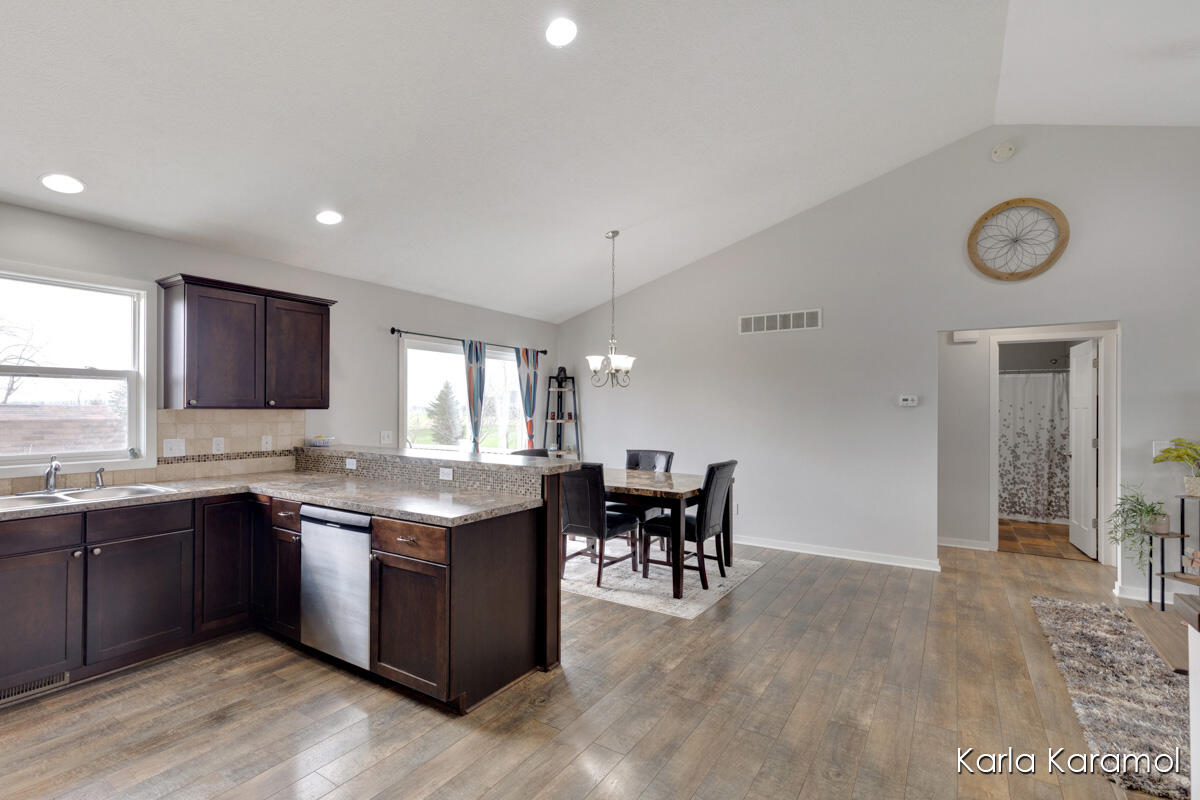 7077 Penn Court, Portland, MI, 48875-2200