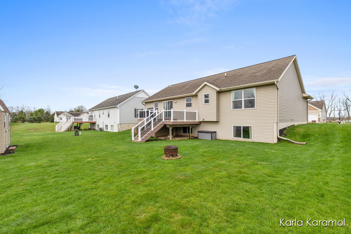 7077 Penn Court, Portland, MI, 48875-2200