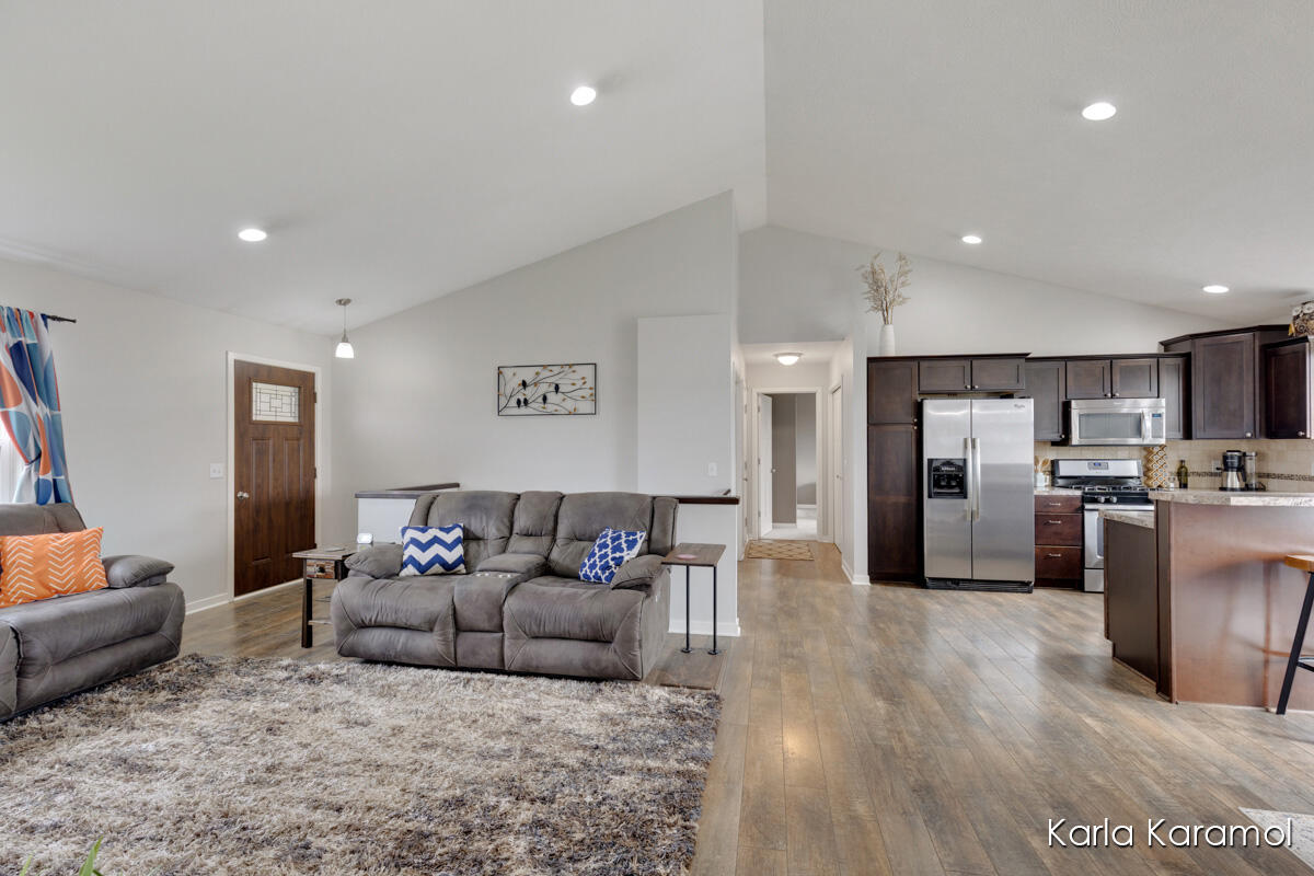 7077 Penn Court, Portland, MI, 48875-2200
