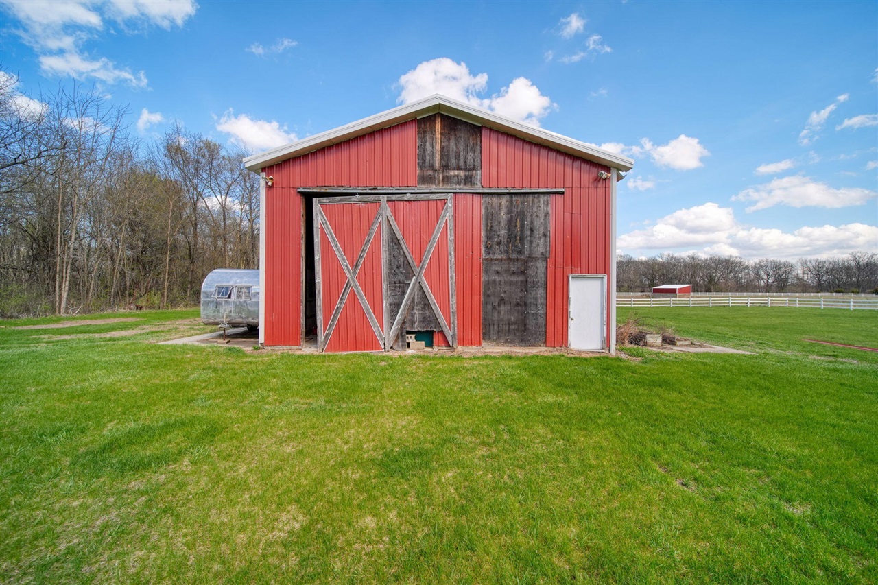 8691 Clarklake Road, Clarklake, MI, 49234-9709