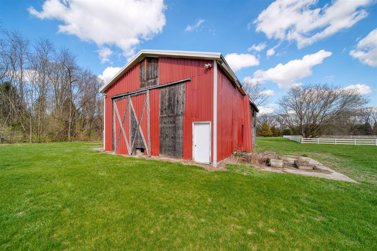 8691 Clarklake Road, Clarklake, MI, 49234-9709