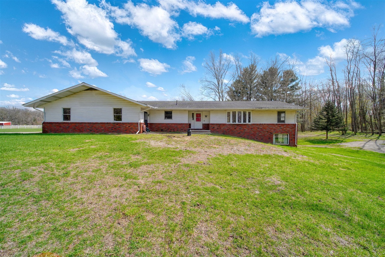 8691 Clarklake Road, Clarklake, MI, 49234-9709