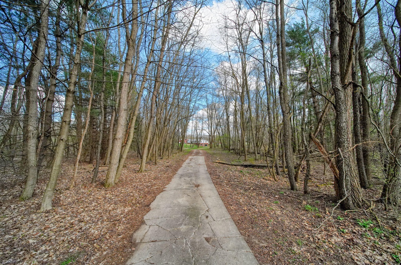 8691 Clarklake Road, Clarklake, MI, 49234-9709