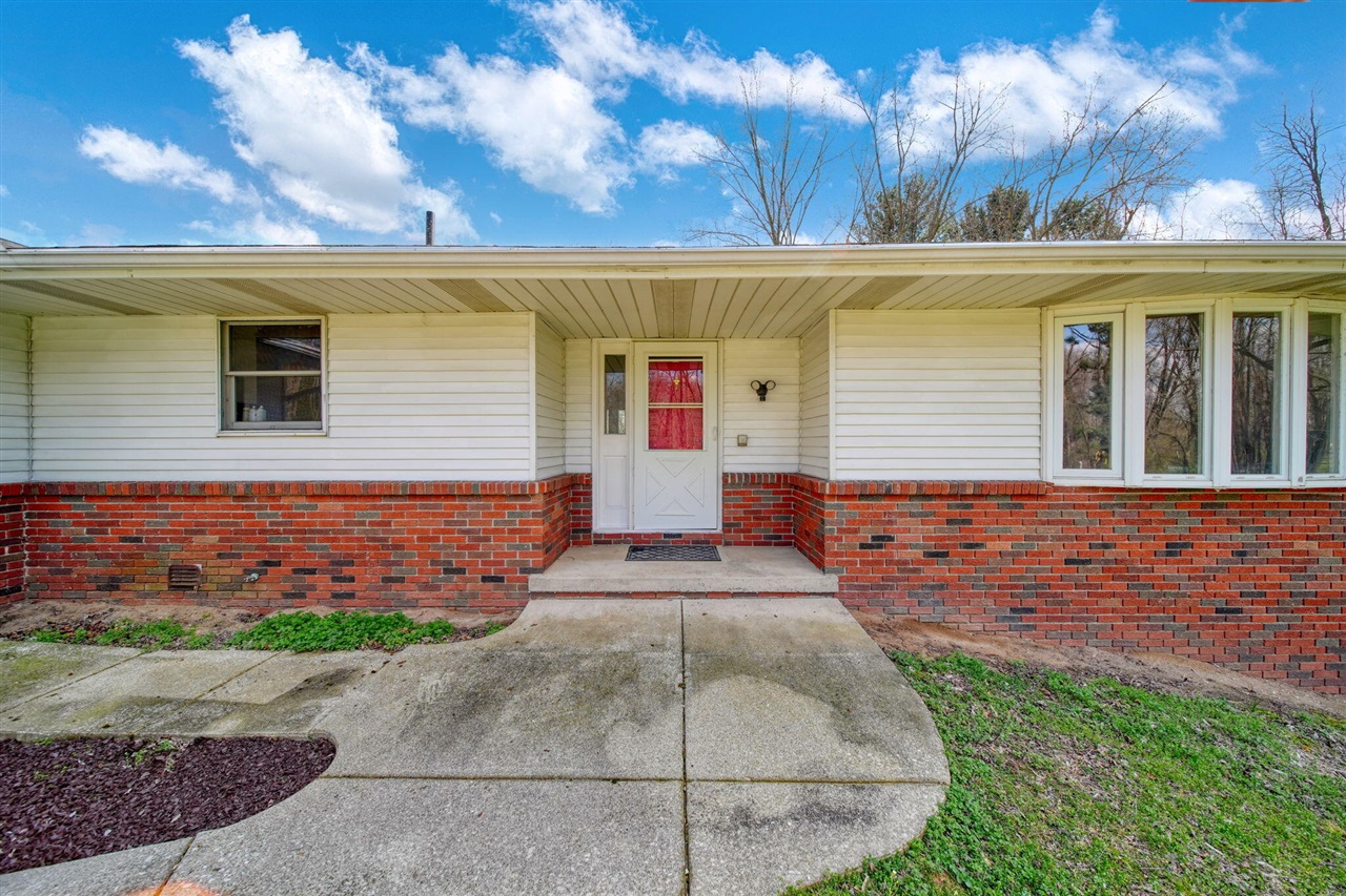 8691 Clarklake Road, Clarklake, MI, 49234-9709