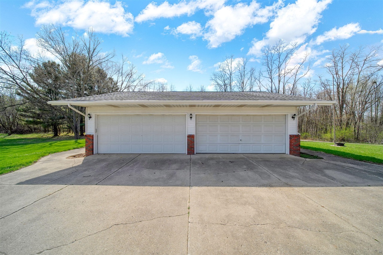 8691 Clarklake Road, Clarklake, MI, 49234-9709