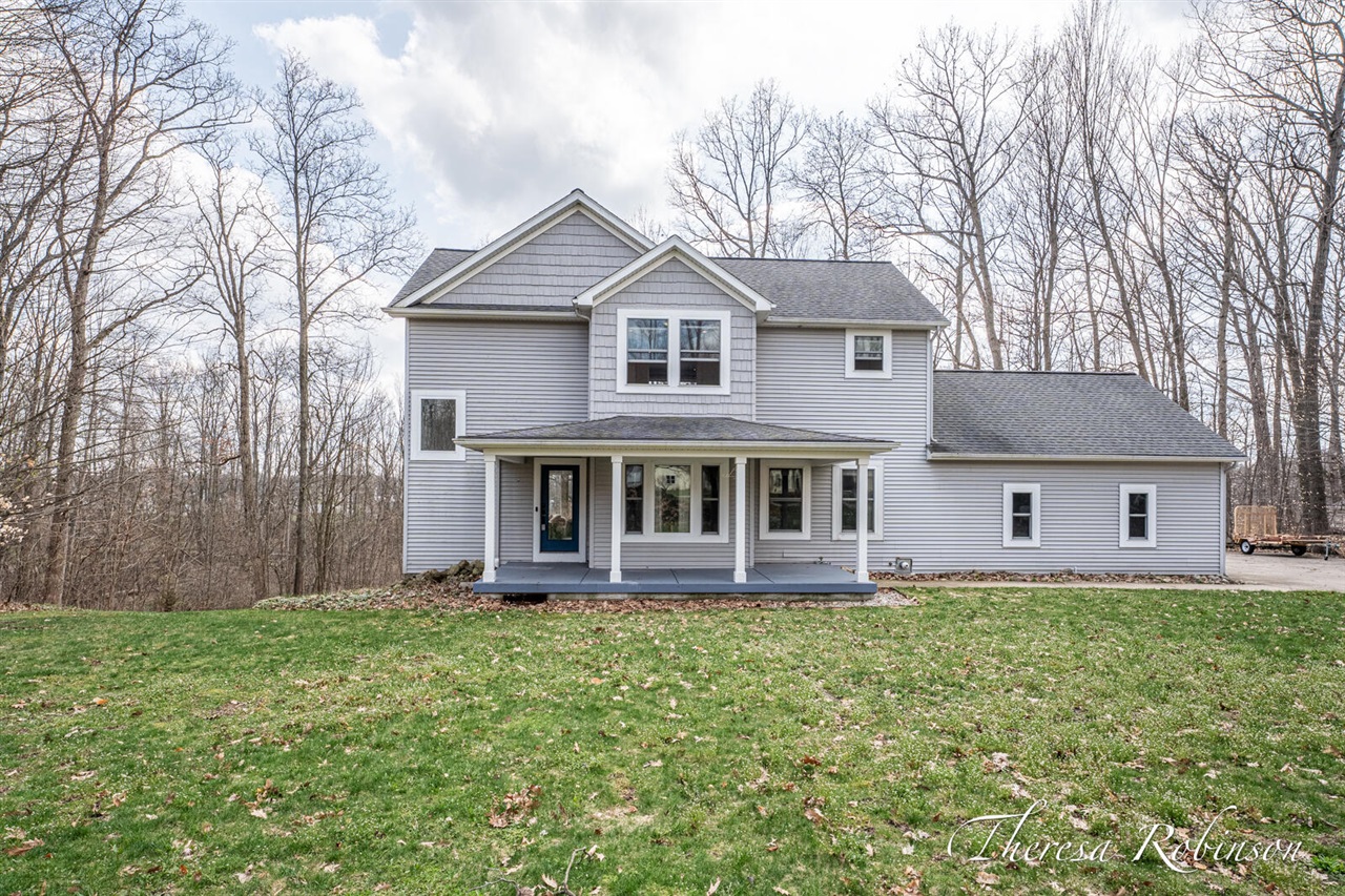 2232 Pointe North Drive, Cedar Springs, MI, 49319-7941