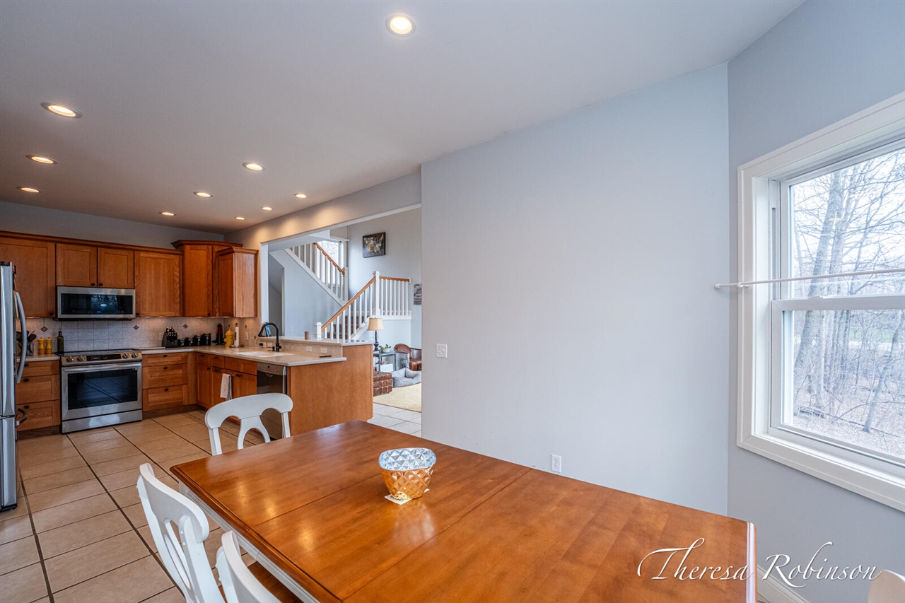 2232 Pointe North Drive, Cedar Springs, MI, 49319-7941