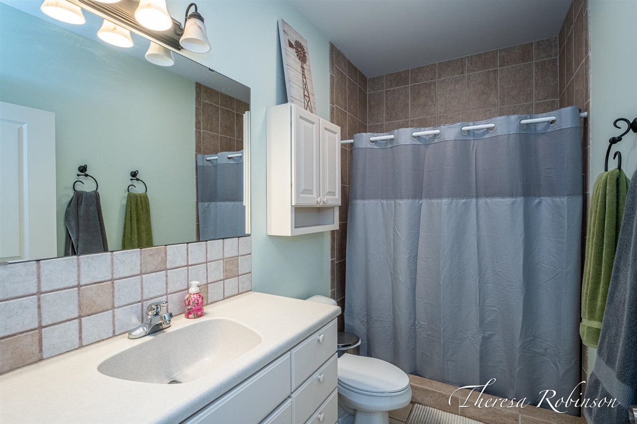 2232 Pointe North Drive, Cedar Springs, MI, 49319-7941