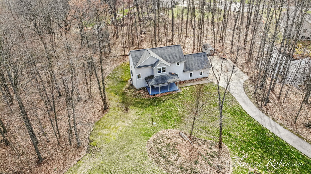 2232 Pointe North Drive, Cedar Springs, MI, 49319-7941