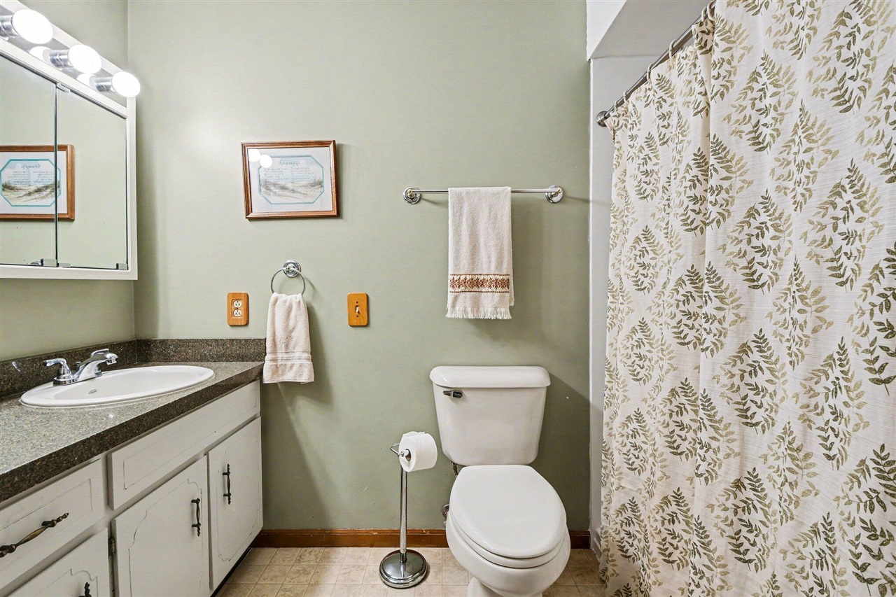 528 Leisure Acres Street, Sparta, MI, 49345