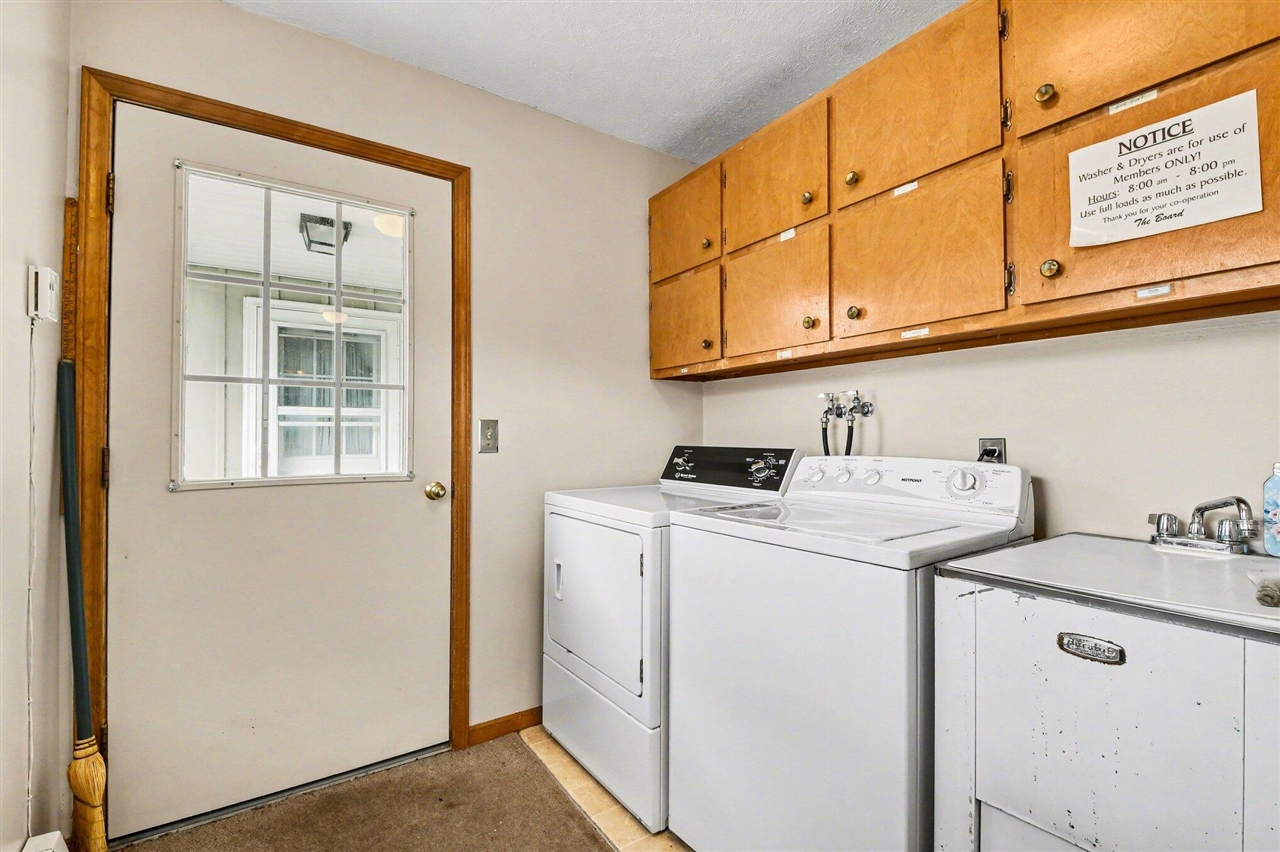 528 Leisure Acres Street, Sparta, MI, 49345