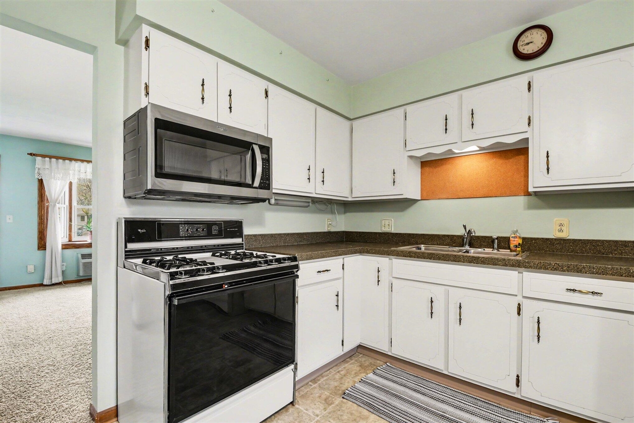 528 Leisure Acres Street, Sparta, MI, 49345