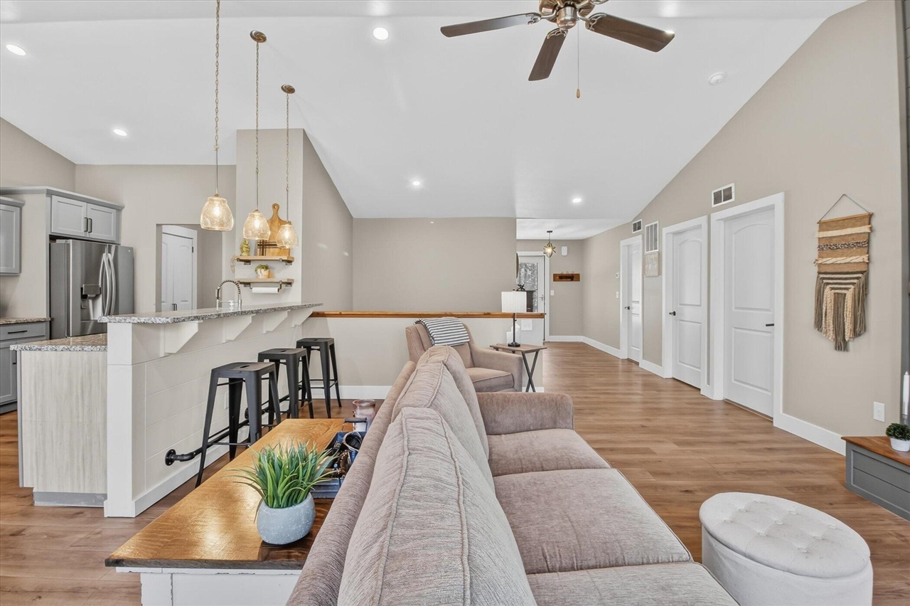 15371 Buck Hollow Drive, Gowen, MI, 49326-8704