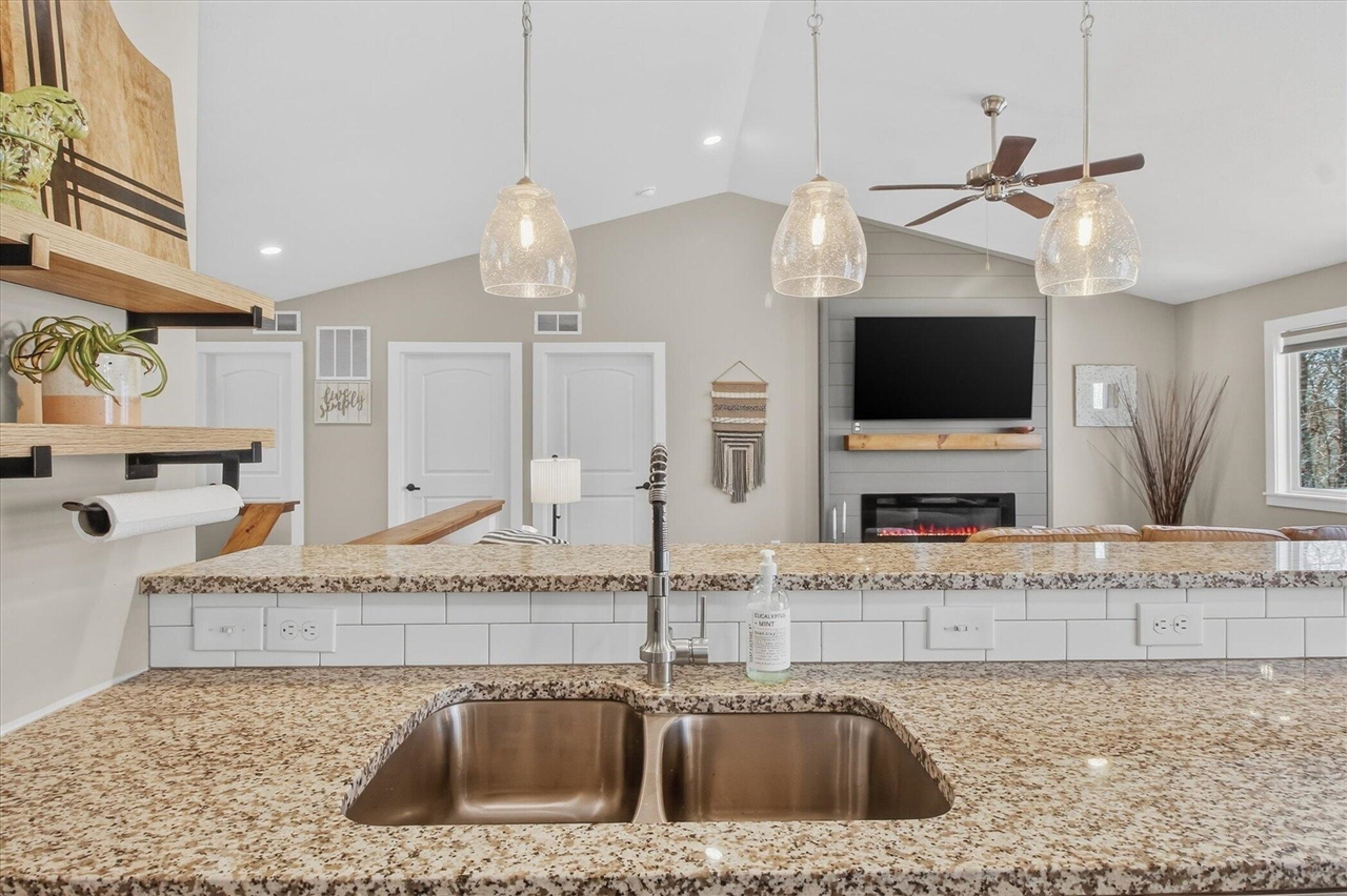 15371 Buck Hollow Drive, Gowen, MI, 49326-8704