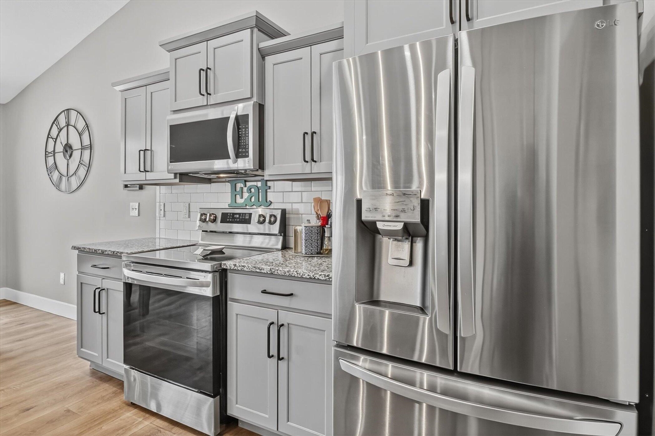 15371 Buck Hollow Drive, Gowen, MI, 49326-8704