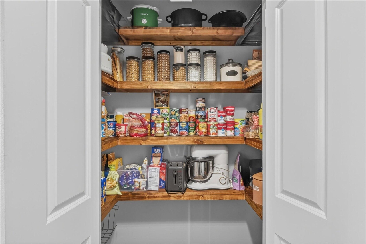 15371 Buck Hollow Drive, Gowen, MI, 49326-8704