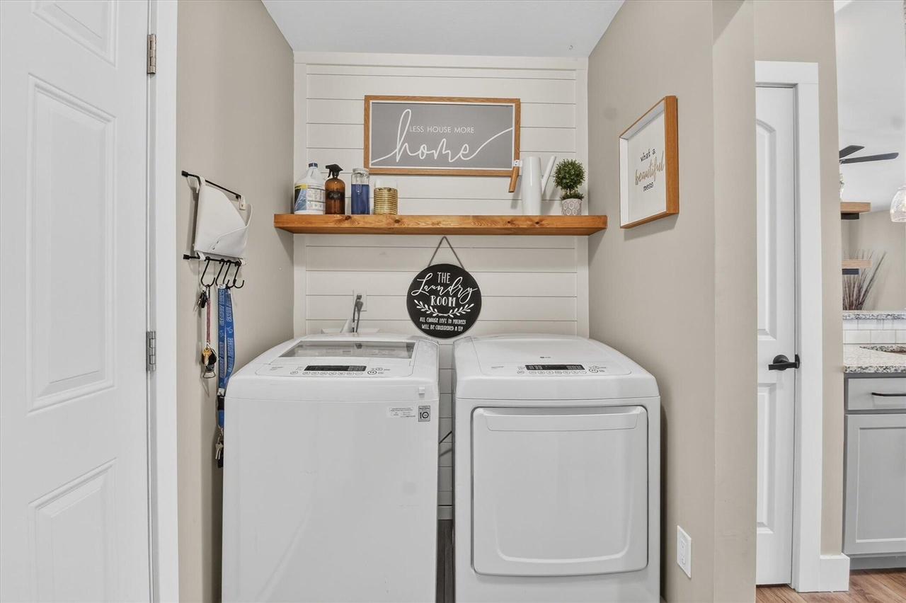 15371 Buck Hollow Drive, Gowen, MI, 49326-8704