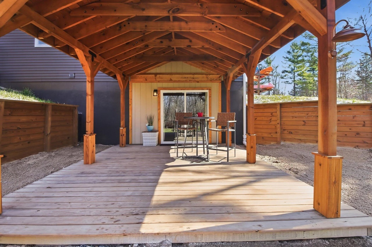 15371 Buck Hollow Drive, Gowen, MI, 49326-8704